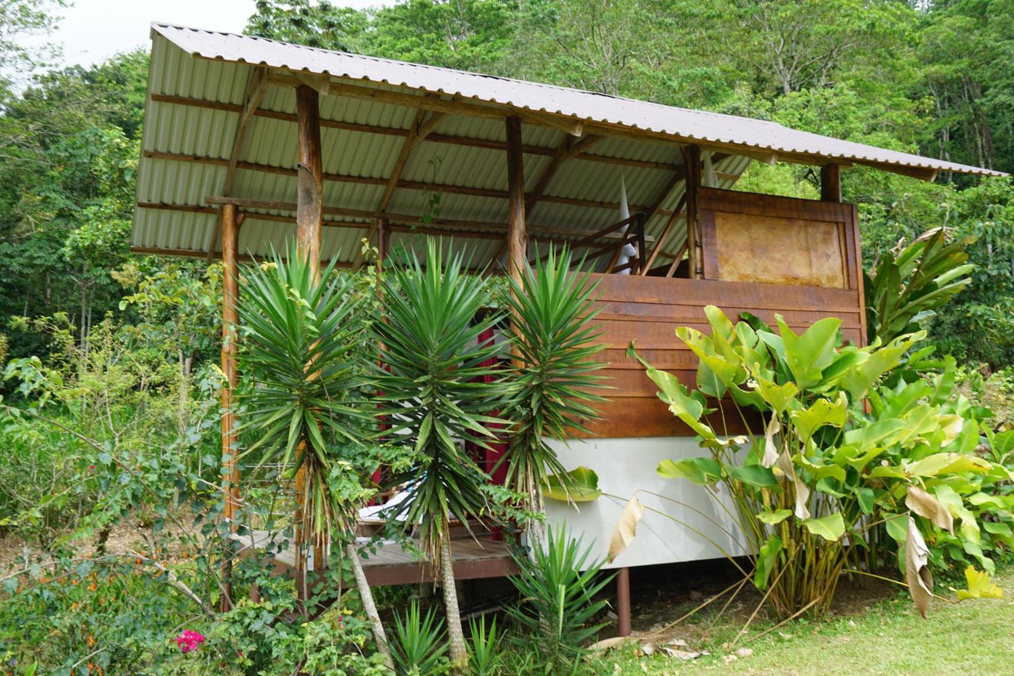 Hacienda Monteclaro Hotel Turrialba Buitenkant foto